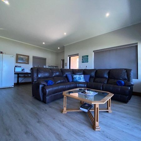 River Daze Stilbaai Luaran gambar